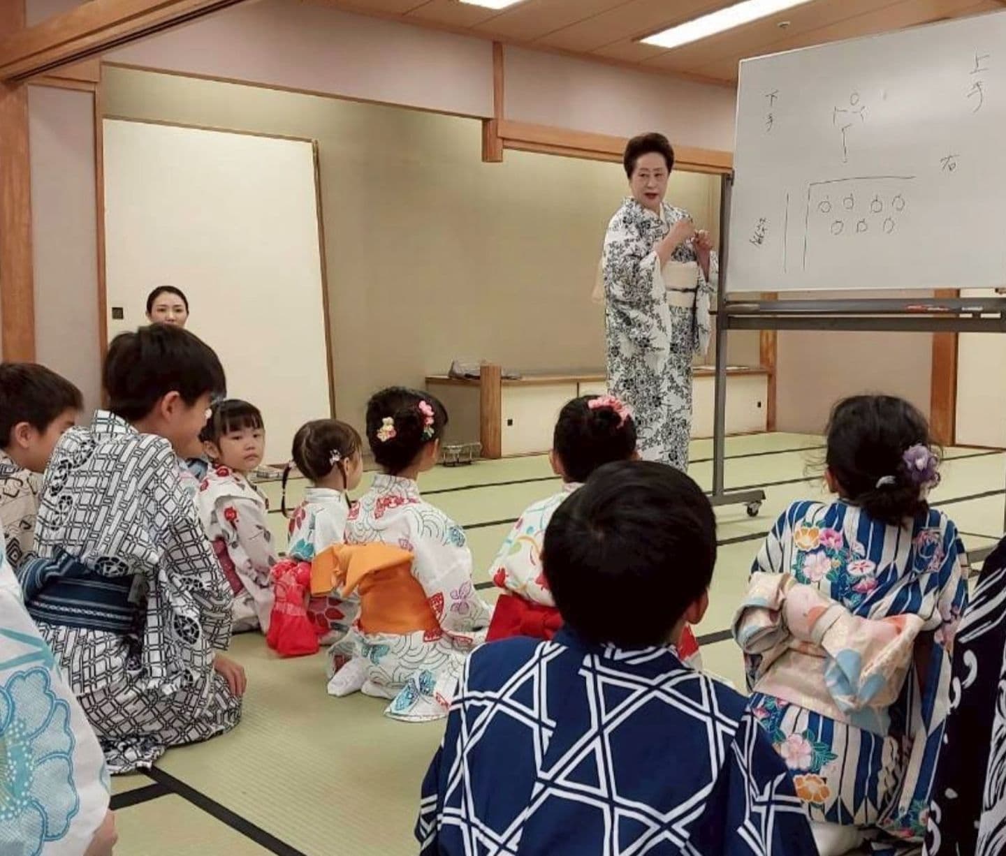 姫路　日本舞踊桃宗流子供教室